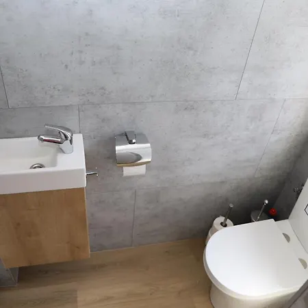 Haus Andrea Theresia شقة